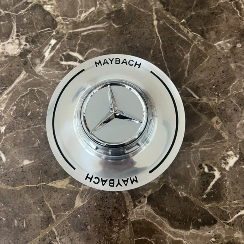 Logo chụp mâm, ốp lazang bánh xe ô tô Maybach G010-C Mâm 21inch, chân cài dạng xoáy ốc