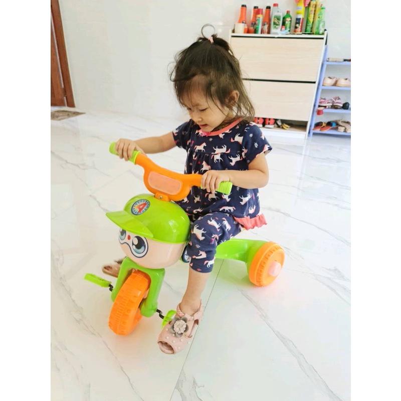XE ĐẠP THĂNG BẰNG, KIÊM XE CHÒI CHÂN - XE ĐẠP 3 BÁNH CON KIẾN CHÒI CHÂN CÓ NHẠC VÀ ĐÈN