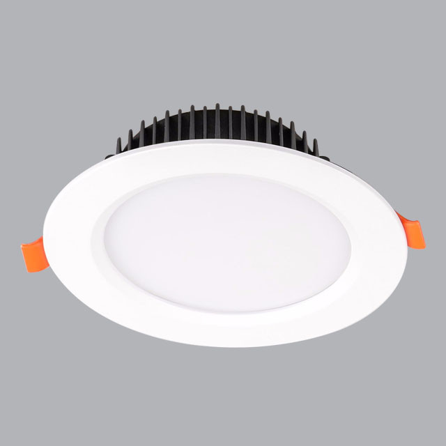 Đèn LED Âm Trần 3 Màu 9W MPE - Lỗ Ø103 -