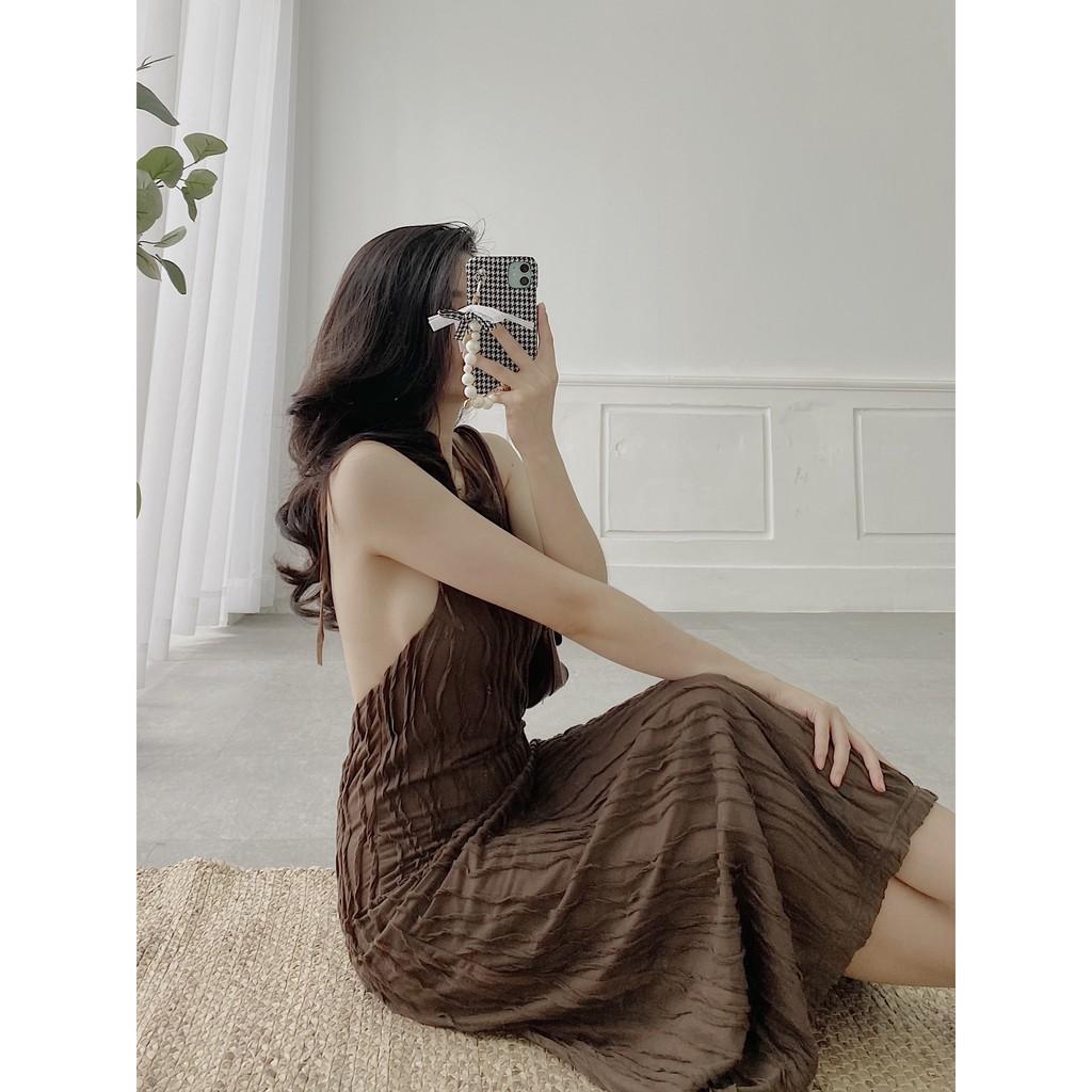 Đầm nâu cỗ yêm hở lưng gợi cảm wabisabi