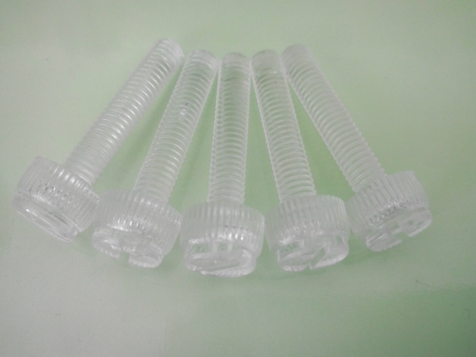 COMBO 20 ỐC VÍT NHỰA TRONG SUỐT, CHỊU ĐƯỢC NHIỆT ĐỘ CAO KÍCH THƯỚC M8x25