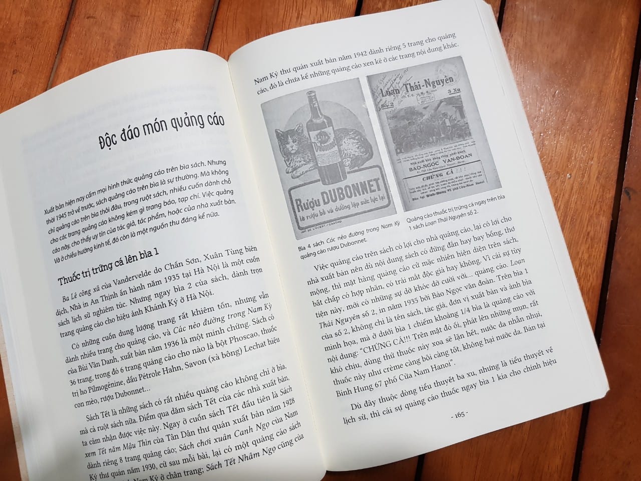 NHỮNG CON CHỮ NGOÀI TRANG SÁCH