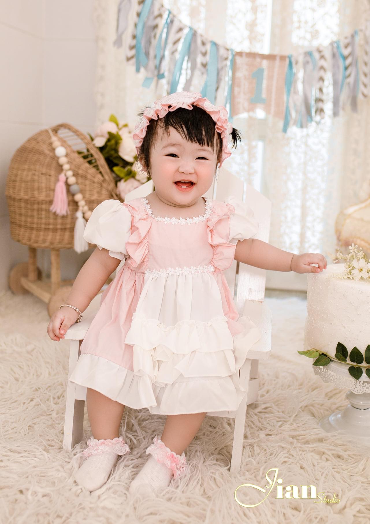 Váy Lolita bèo hồng bé gái 4 đến 17kg, Đầm bé gái chất lụa nến mềm mát