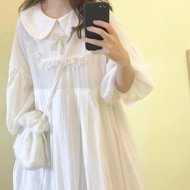 Váy lolita trắng cổ nơ dễ thương