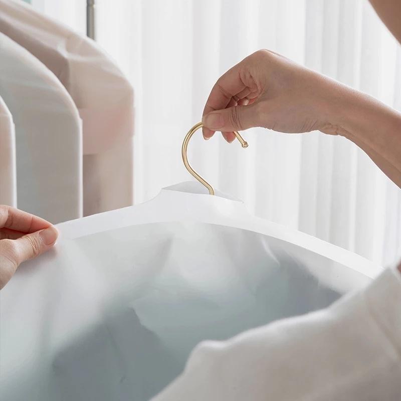 Túi Bọc Quần Áo Chống Bụi Hình Hoạt Hình