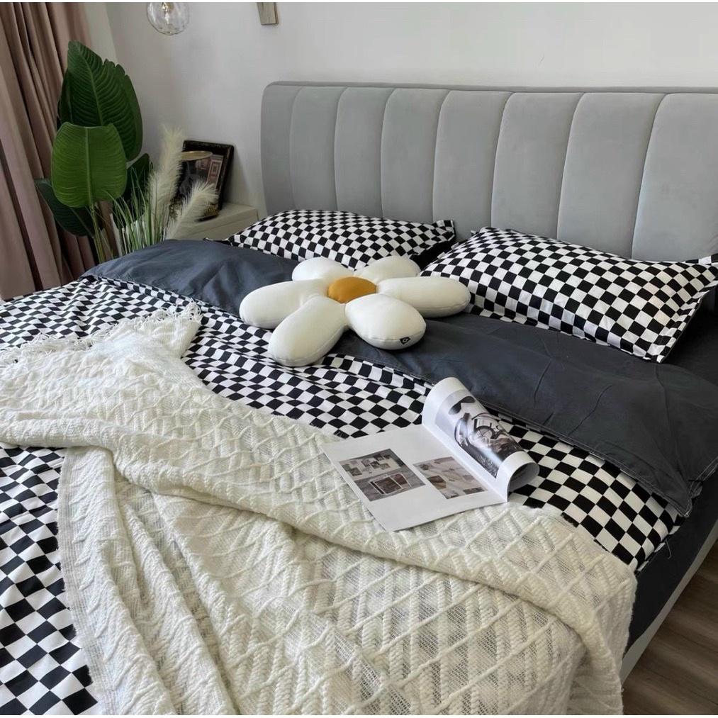 Bộ chăn ga gối Cotton poly M2T Bedding, vỏ chăn mền, drap ga giường và 2 vỏ gối - PL Bàn cờ vua đen nhỏ