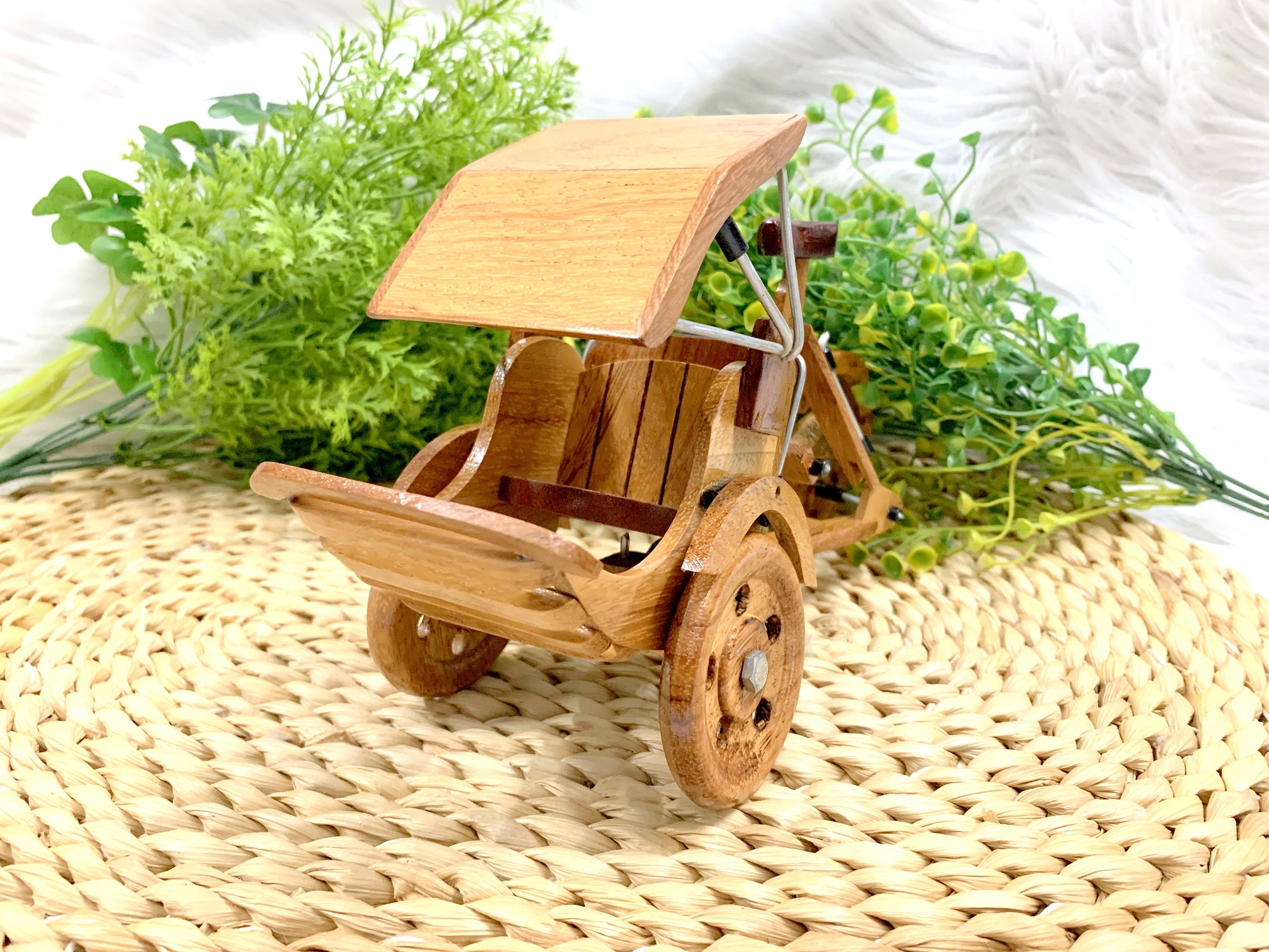 Xích Lô Việt Nam Gỗ Gõ