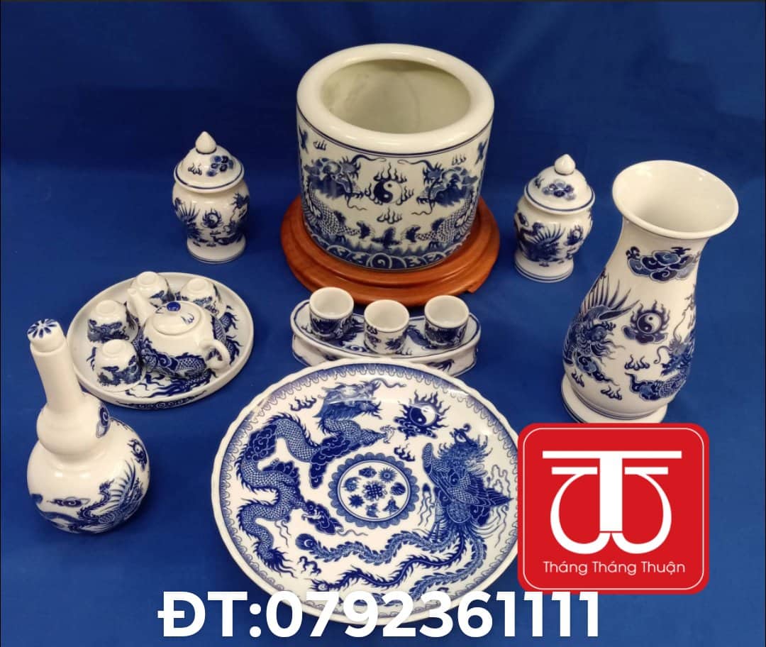BỘ BÁT HƯƠNG VẼ RỒNG ĐẾ GỖ HƯƠNG