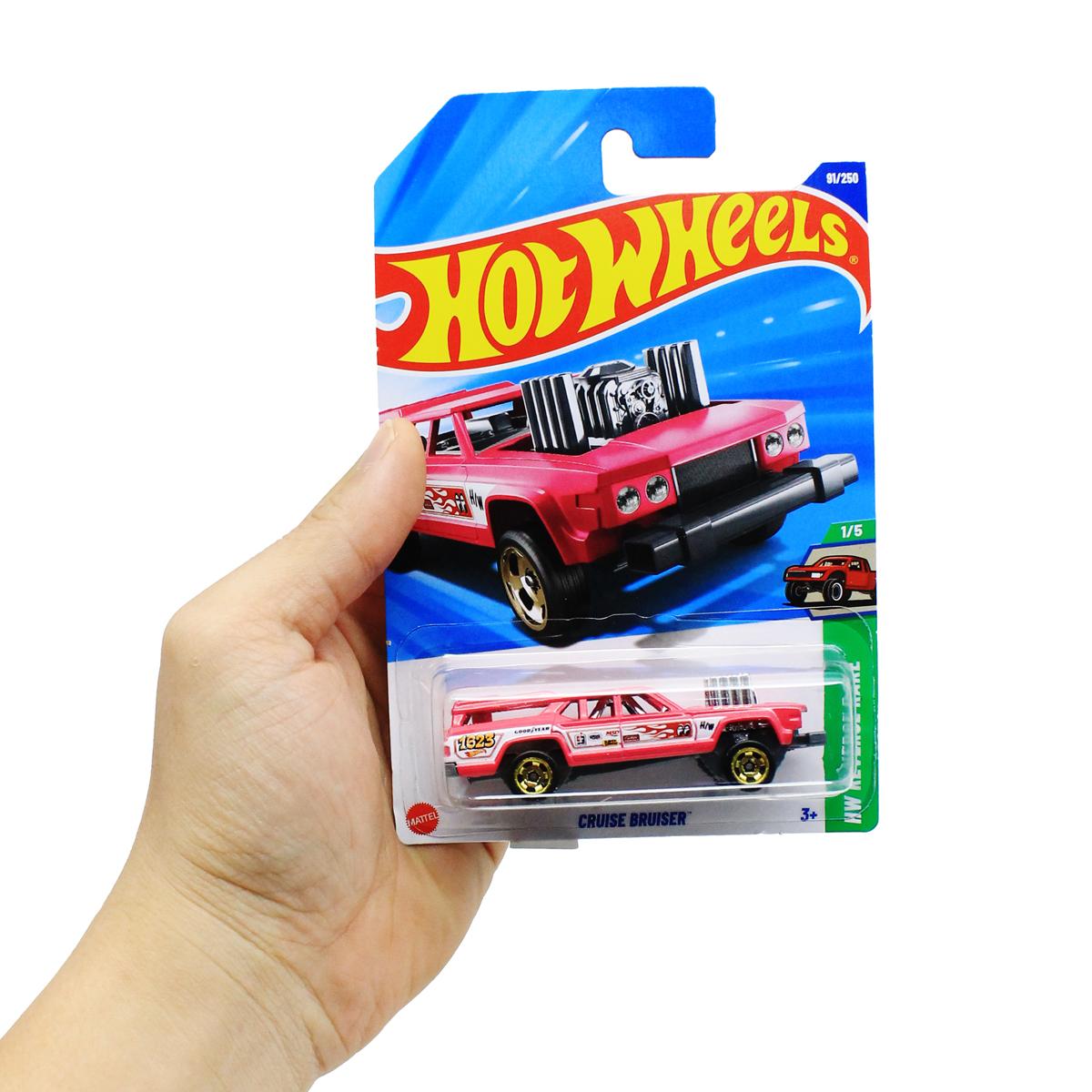 Siêu Xe Hot Wheels C4982 - 91/250 - Cruise Bruiser (Mẫu Màu Giao Ngẫu Nhiên)