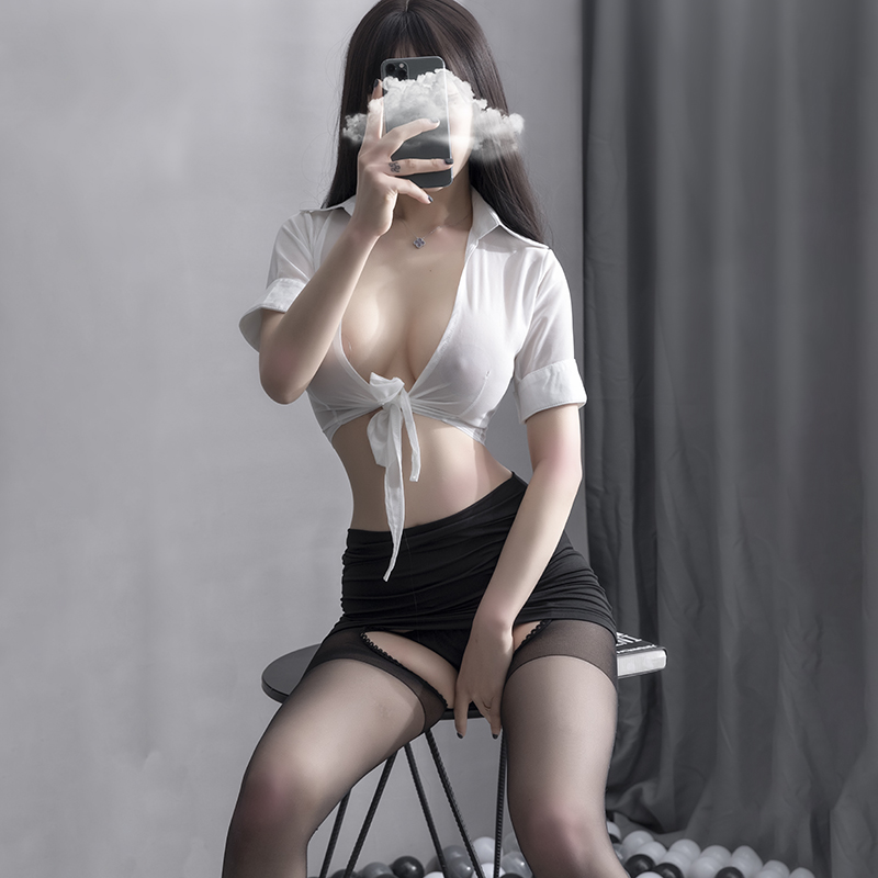 Đồ ngủ Cosplay thư ký mời gọi sếp sexy gợi tình