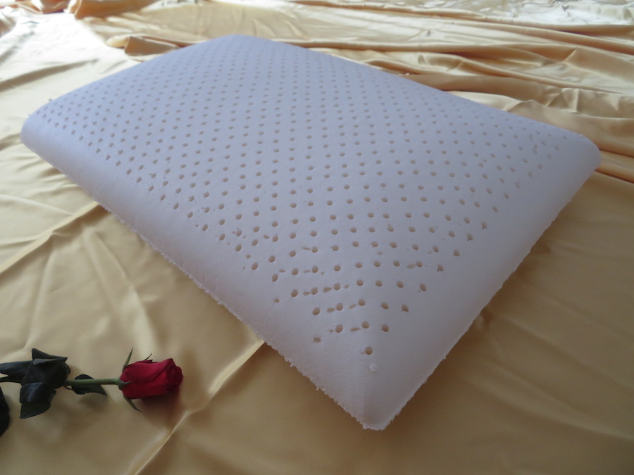 Gối cao su thiên nhiên Gold Kiddy kích thước 40*60*14
