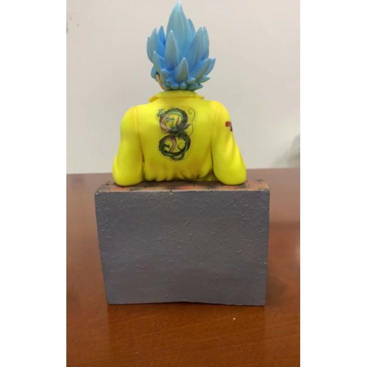Mô Hình Dragon Ball - Goku Đường Phố Tóc Bạc Tóc Xanh
