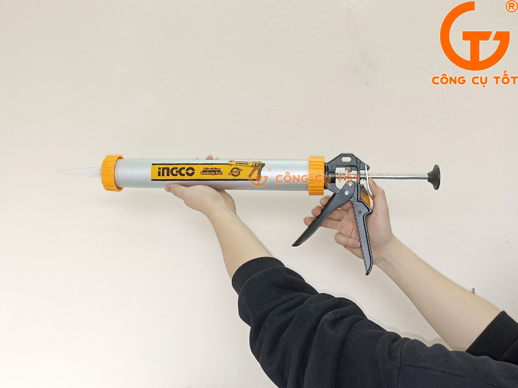 Dụng cụ bơm silicon ống nhôm Ø54 x 380mm Ingco HCG0115
