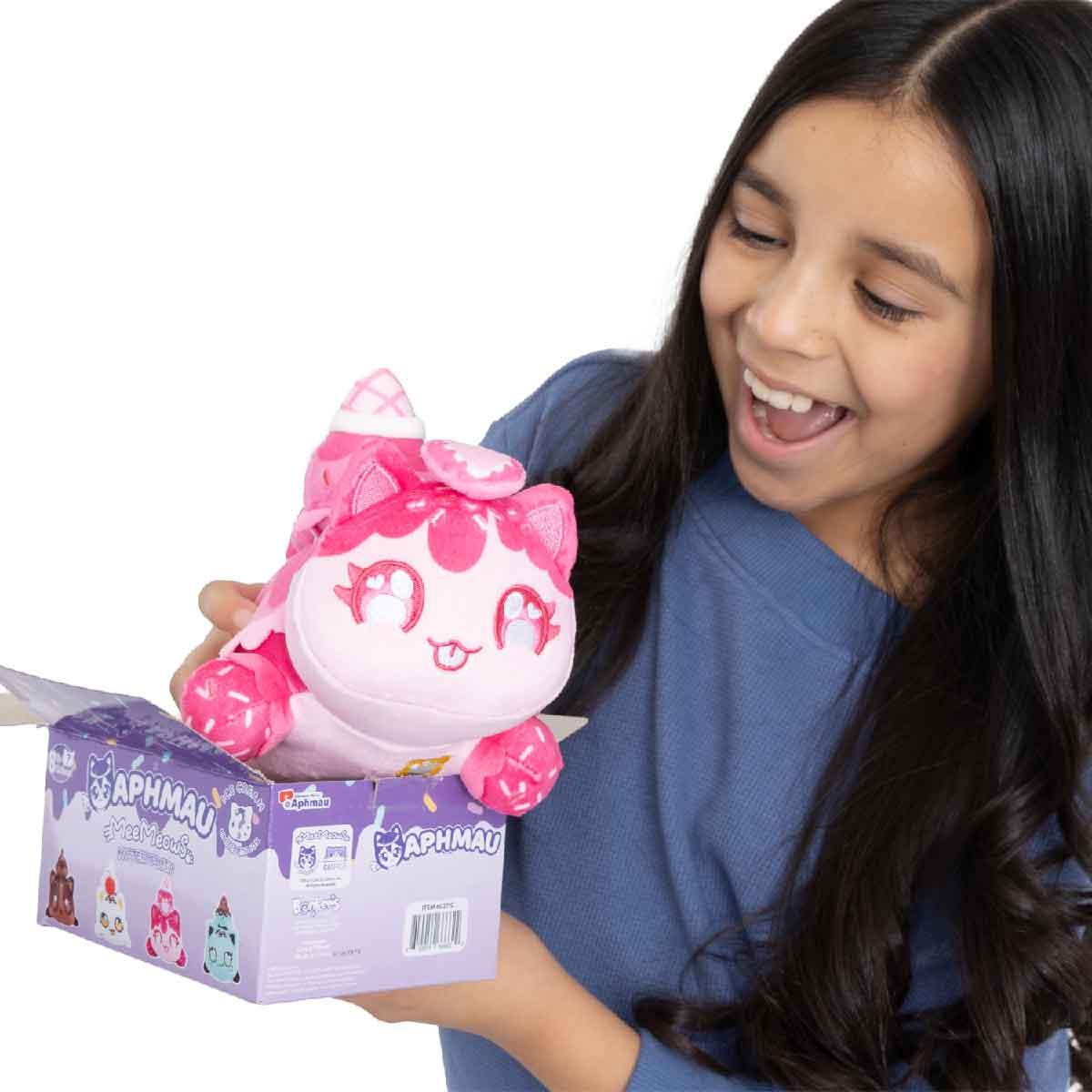 Đồ Chơi Thú Nhồi Bông 6 Inch Aphmau Ice Cream - Aphmau 6027IC (Sản Phẩm Bên Trong Là Ngẫu Nhiên)