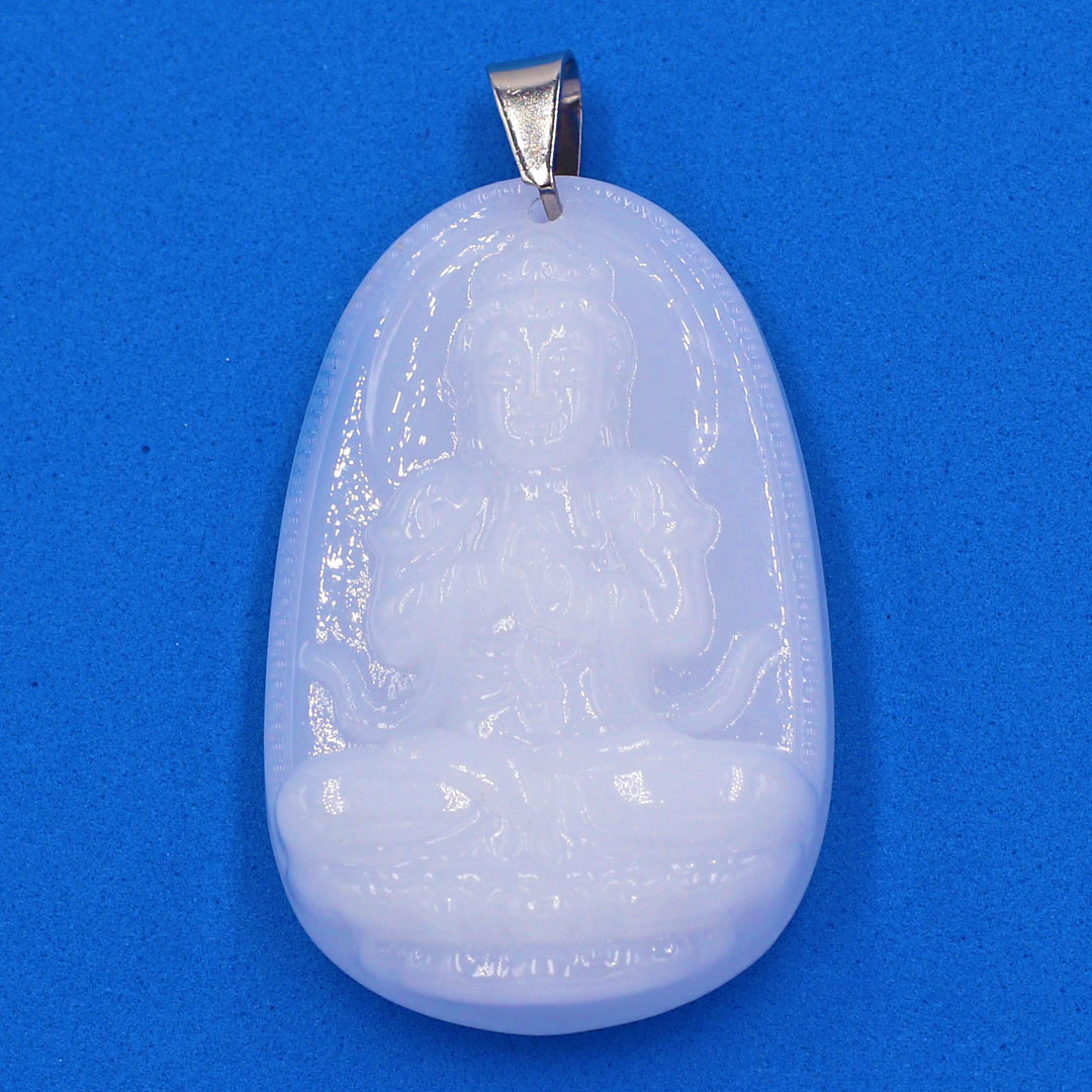 Mặt dây chuyền phật Như Lai Đại Nhật thạch anh trắng 5cm - phật bản mệnh tuổi Mùi, Thân