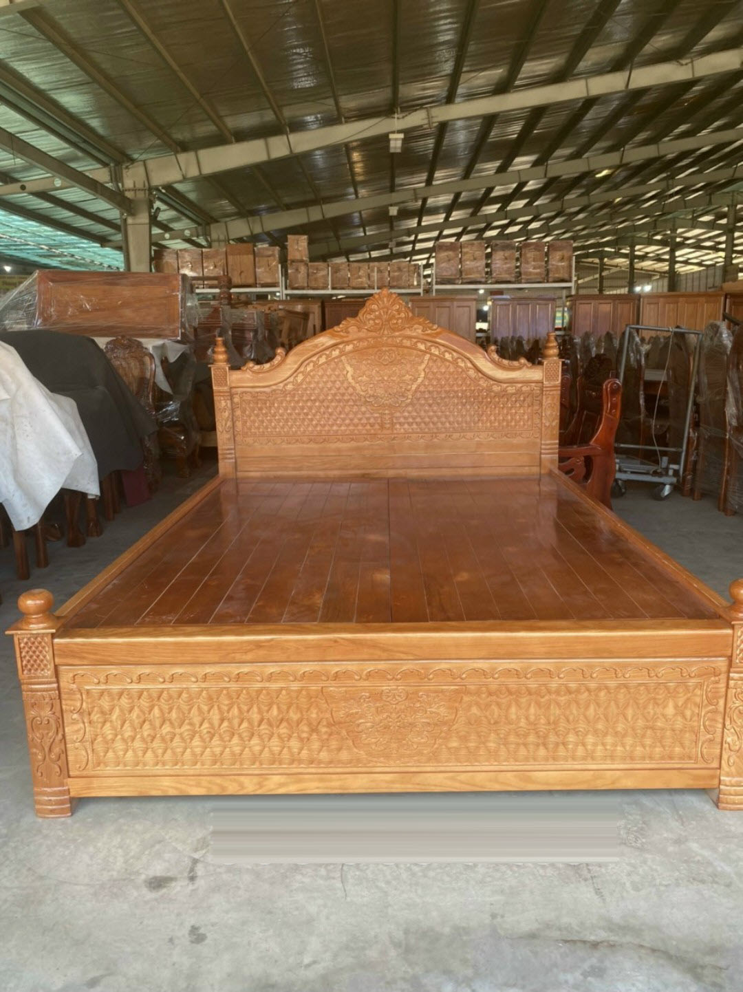 Giường ngủ đẹp dạt phản mẫu nữ hoàng gỗ sồi