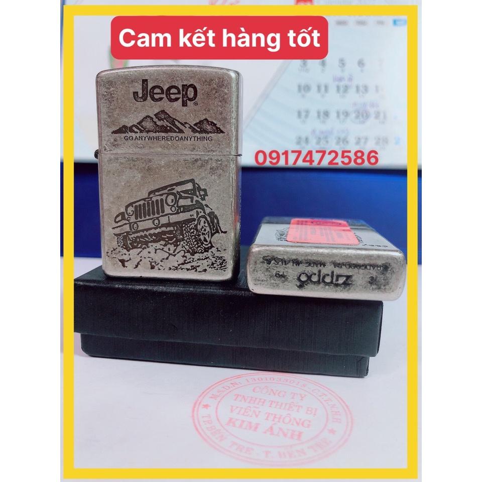 Bật lửa Zippo khắc ăn mòn xe Jeep màu Bạc loại giả cổ, có tem đỏ