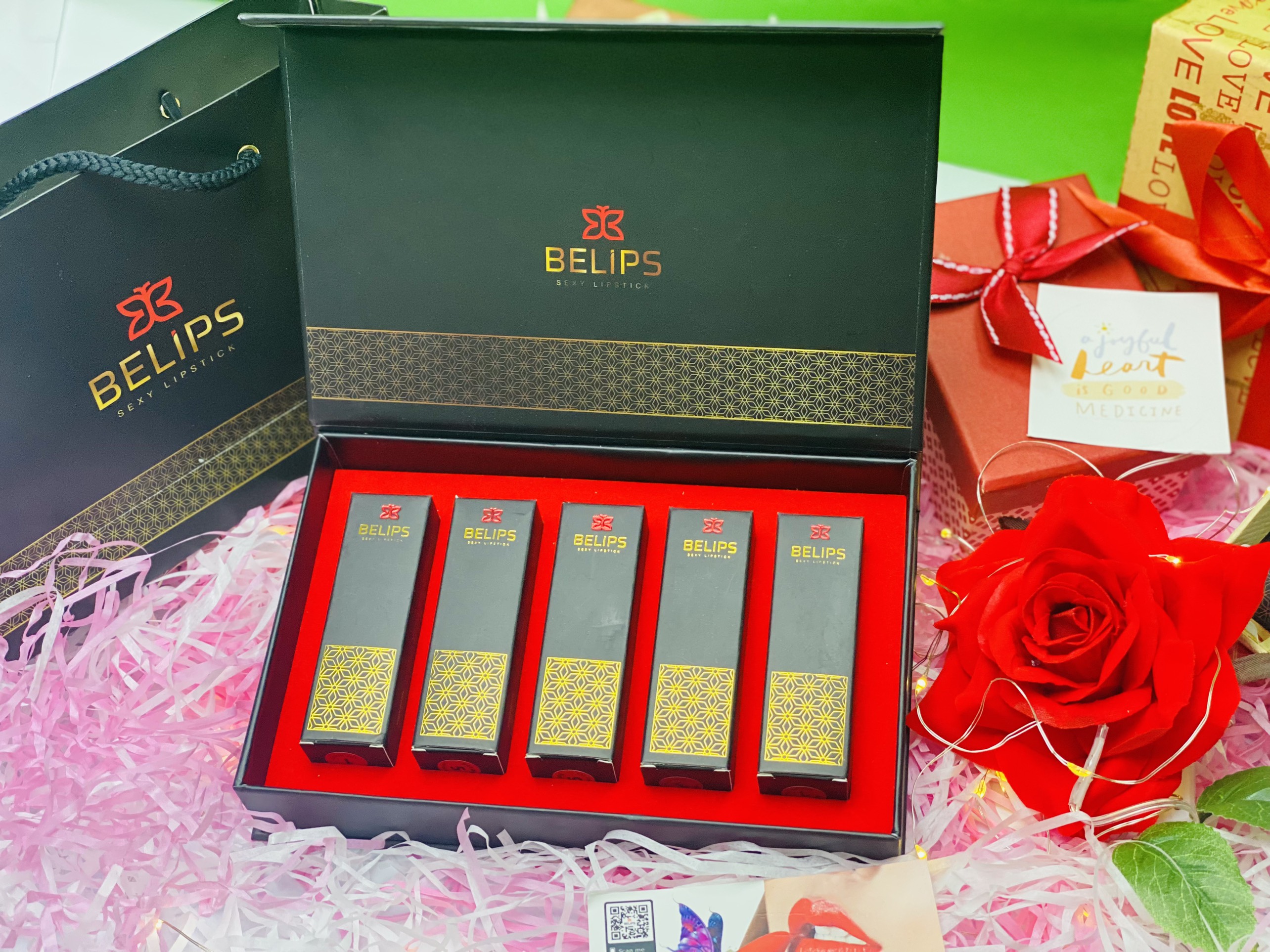 Set son Belips 5 thỏi - Bộ quà tặng yêu thương