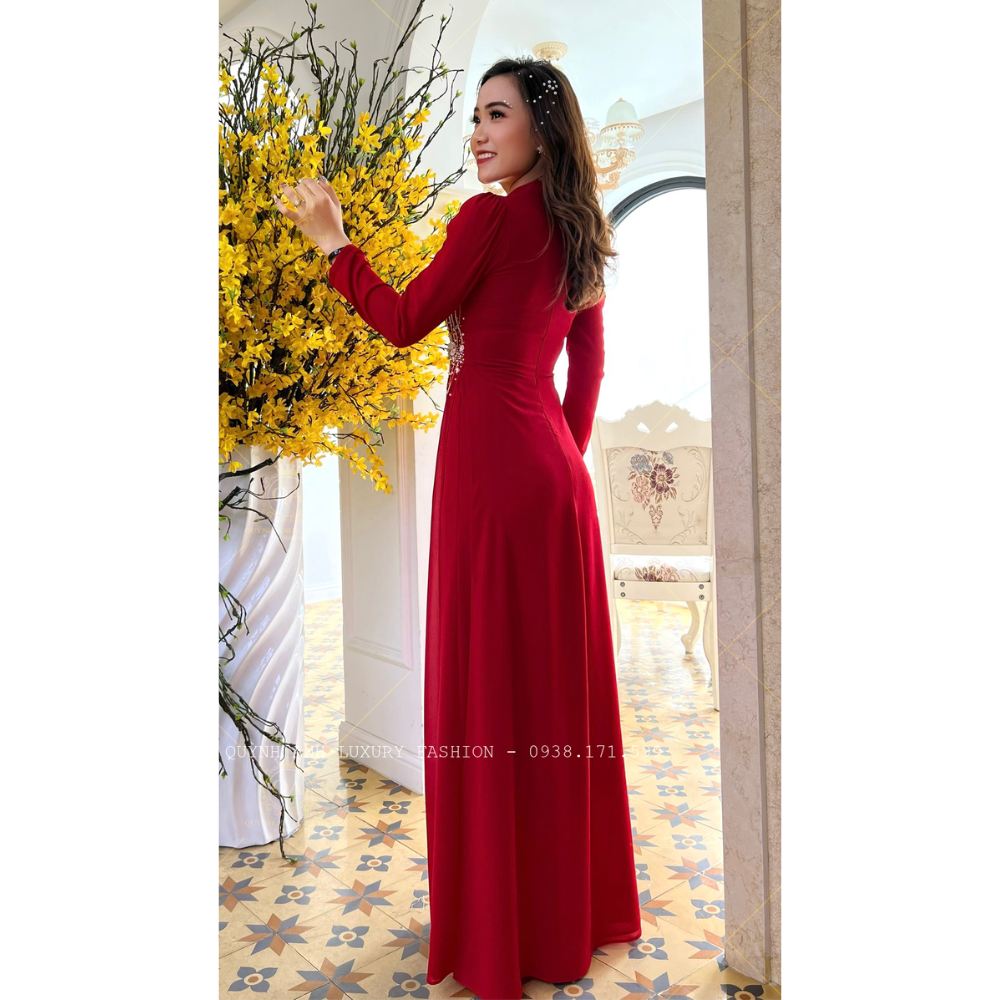 Áo Dài Dạ Hội Cổ Nữ Hoàng Đỏ Tay Dài Đính Đá Cao Cấp Hera Dress