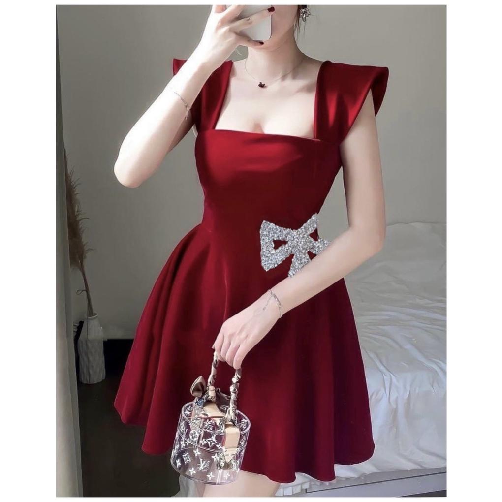 Đầm 2 dây đỏ ngắn xòe tay tiên đính đá nơ eo 2m dự tiệc cưới chơi noel chúc Tết