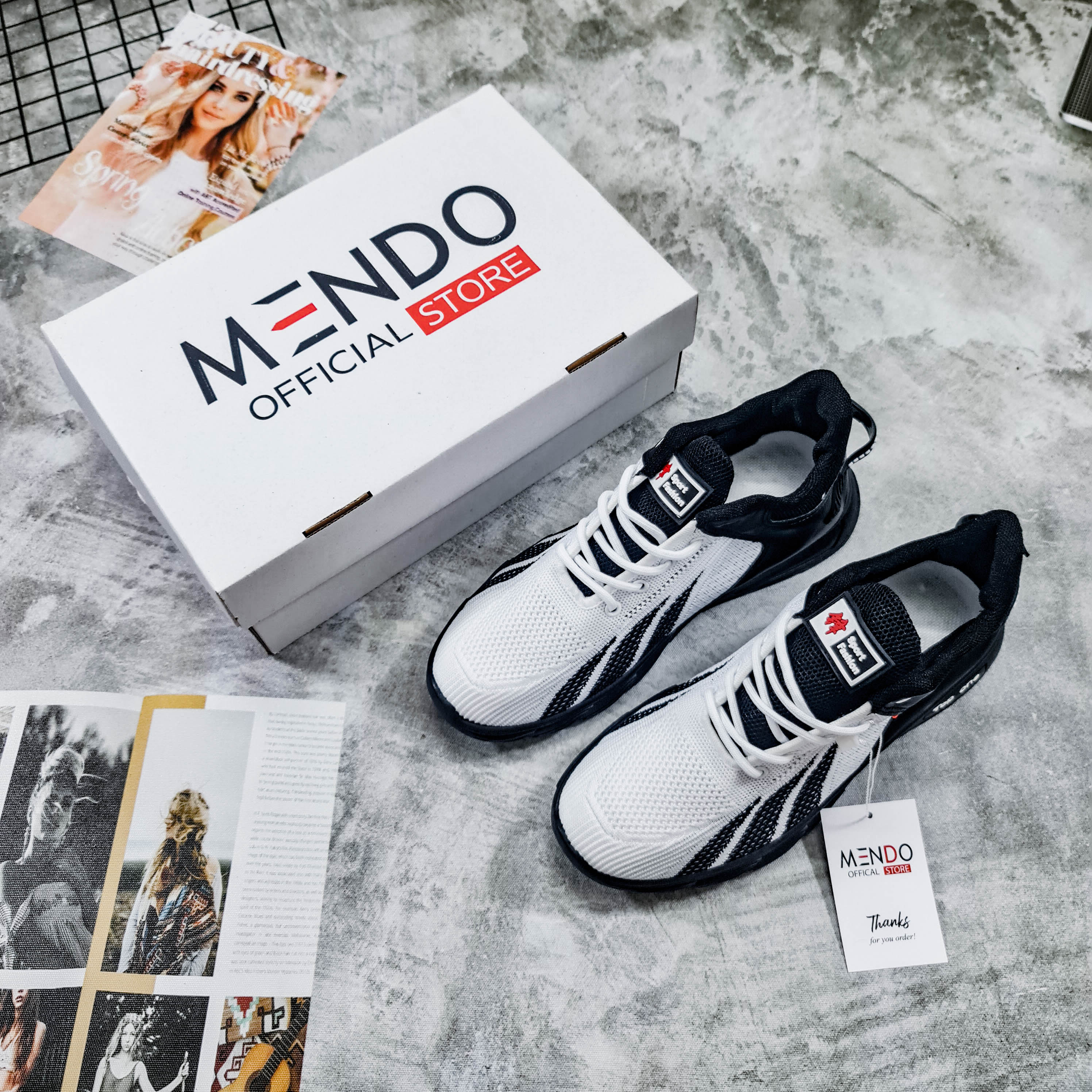 Giày Thể Thao Nam MENDO - Giày Sneaker Màu Đen - Đen Trắng, Trẻ Trung Năng Động- G5035