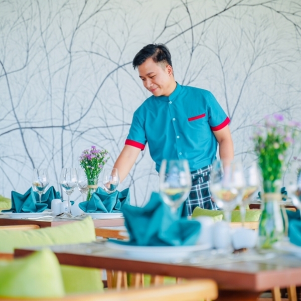GIC Luxury Hotel & Spa 4* Đà Nẵng - Ngay Trung Tâm, Bữa Sáng, Hồ Bơi, Gần Cầu Sông Hàn, Chợ Hàn, Các Điểm Vui Chơi, Mua Sắm