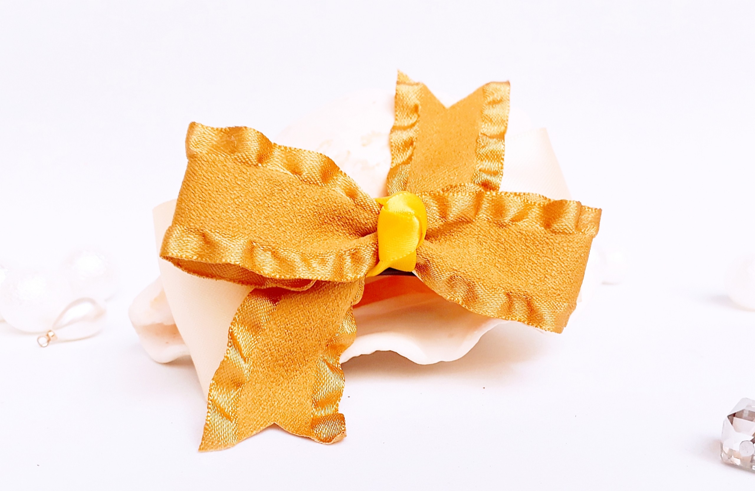 KẸP TÓC RUY BĂNG LỤA VIỀN BÈO K018