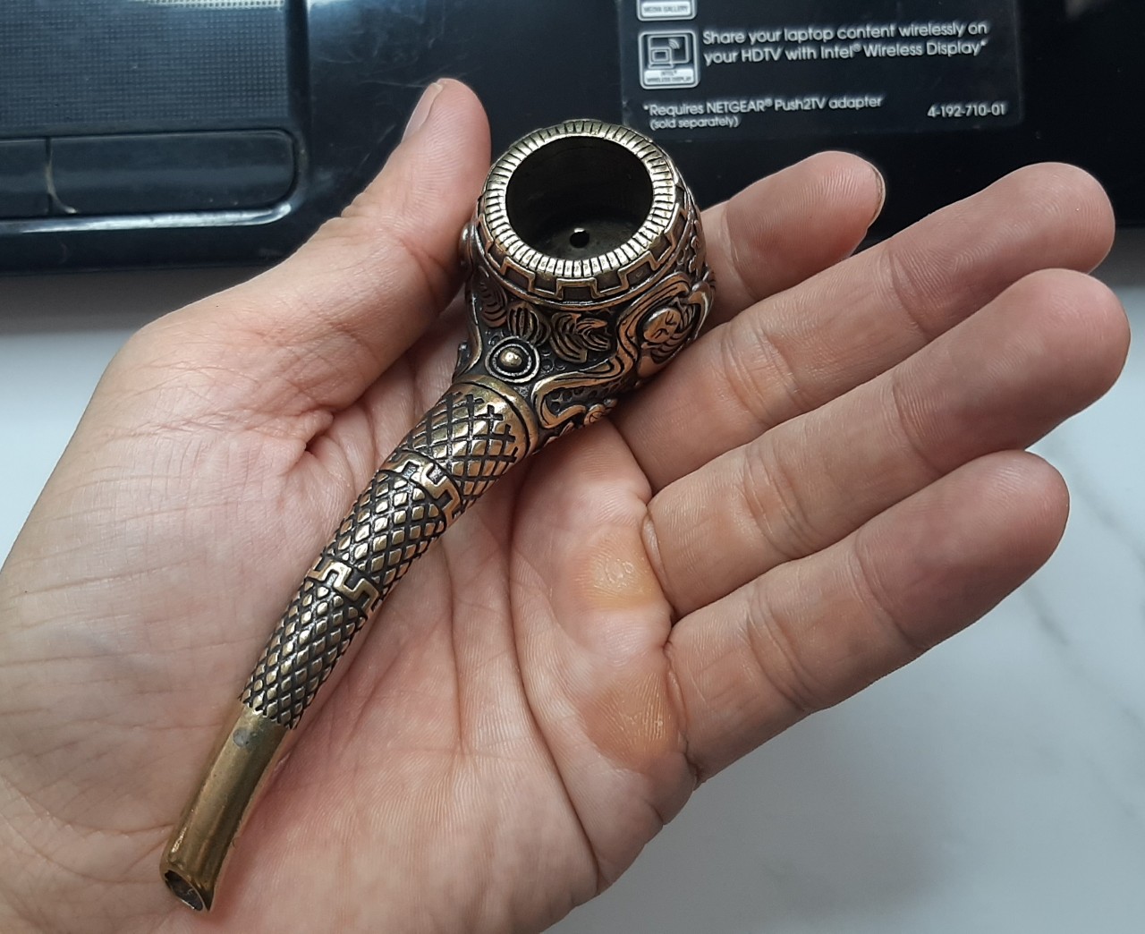 Tẩu thuốc đồng nguyên chất cao cấp khắc hình Phật | Shop Thành Nhi