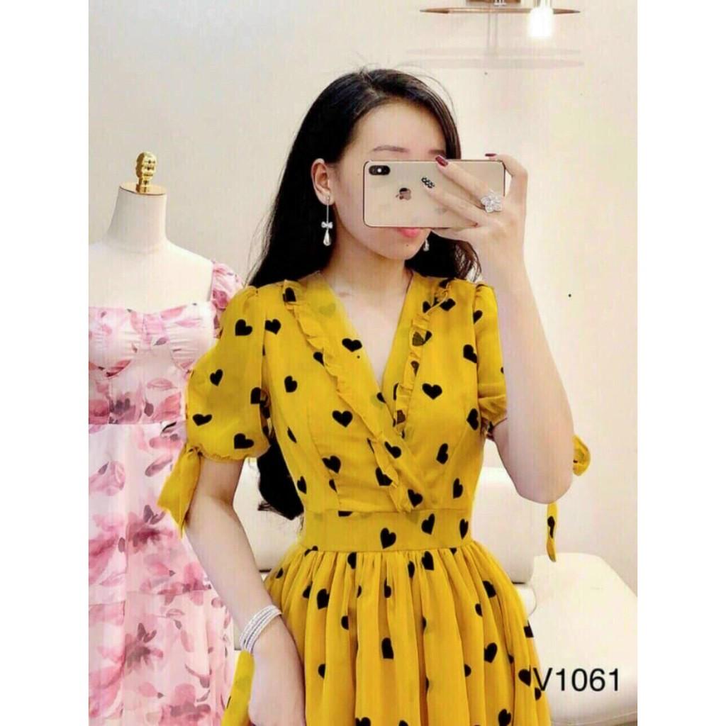 Đầm xòe họa tiết trái tim, cổ chữ V, tay kết nơ dịu dàng nữ tính