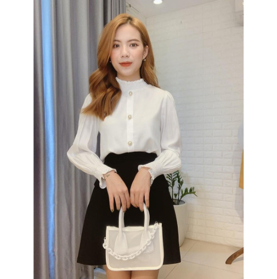 Áo sơ mi nữ đính cúc ngọc trai tay cổ bo chun - ASM30