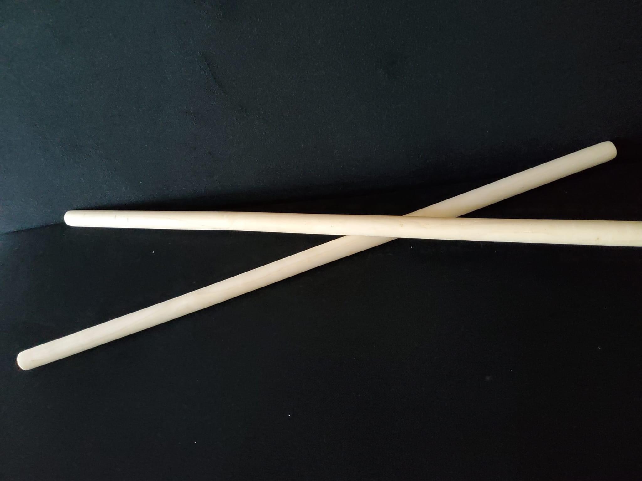 Gậy ARNIS Võ Thuật - Gỗ Bạch Lạp - CẤP BẬC VÕ SƯ CHUYÊN NGHIỆP - Đường Kính 3.2cm x (66cm x 80cm)