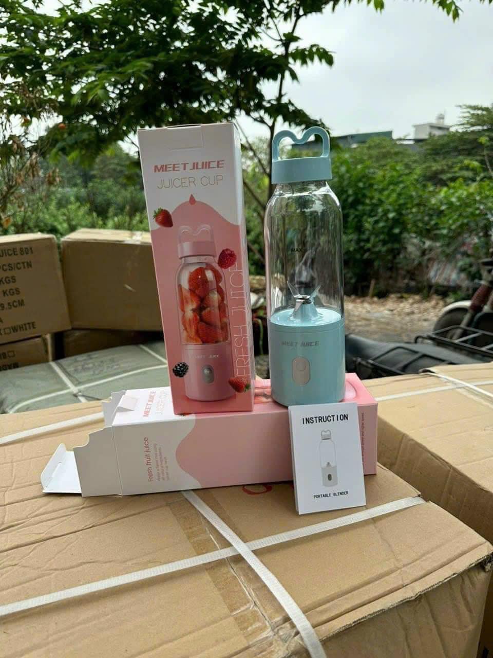 Máy Xay Sinh Tố Cầm Tay, Máy Xay Sinh Tố Mini Đa Năng, Tiện Dụng - Hàng Nhập Khẩu
