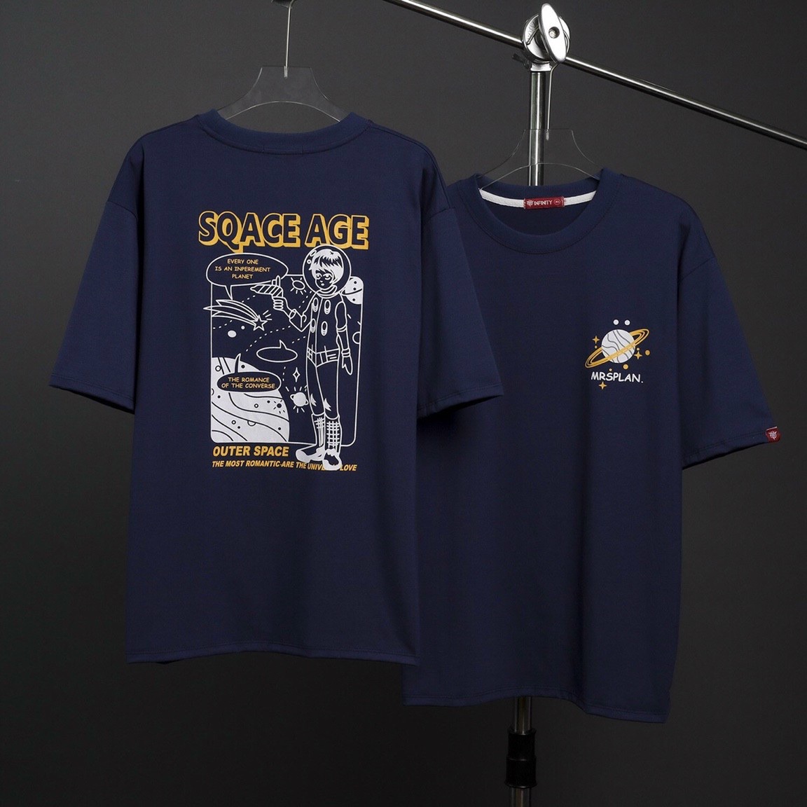 Áo Phông Nam Nữ Form Rộng Tay Lỡ Vải Chất Cotton Mịn Mát Kita Unisex - Mẫu OUTER SPACE