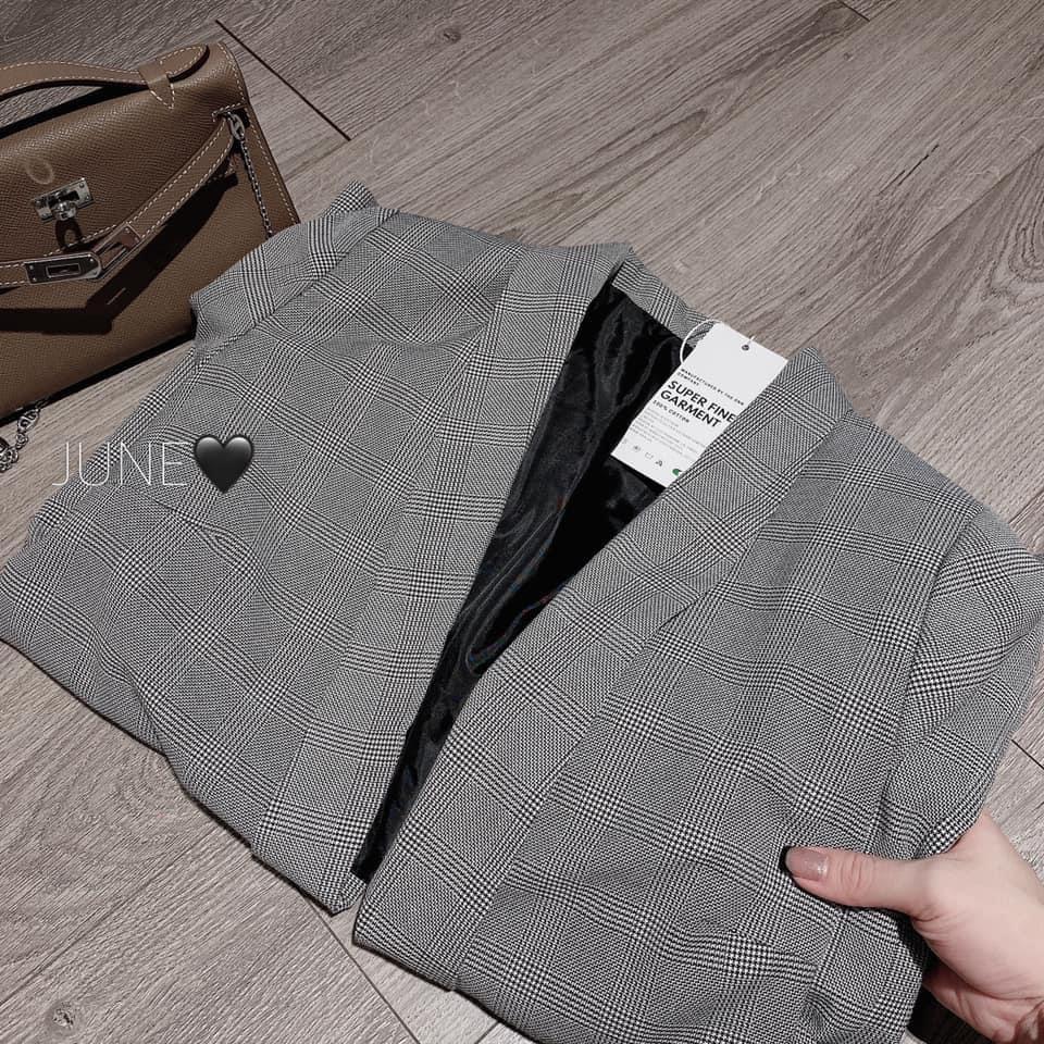 ÁO BLAZER KẺ GHI TAY XẾP LY