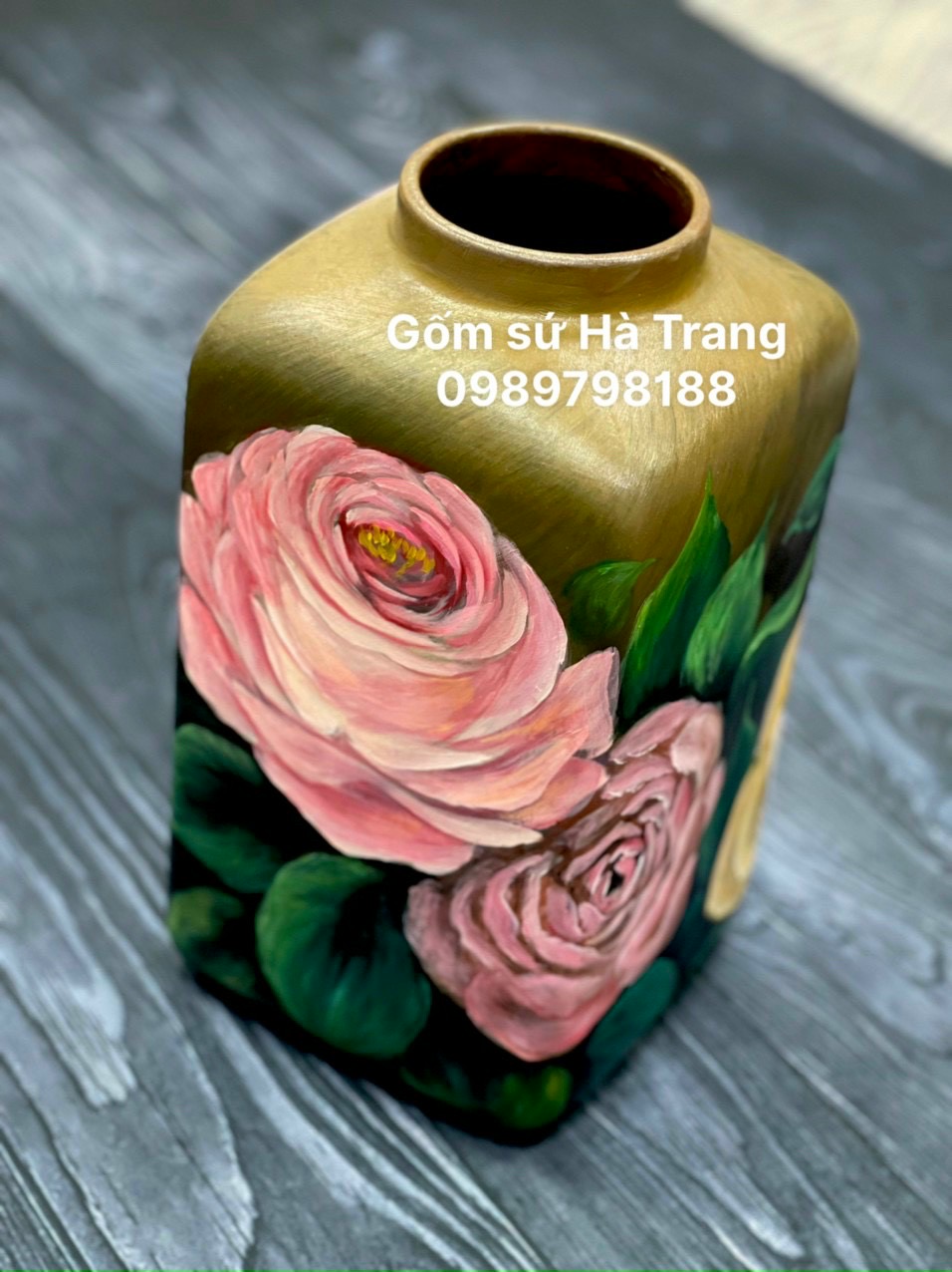 Lọ hoa gốm sứ Bát Tràng cao cấp vẽ 3D hoạ tiết hoa hồng cao 30cm