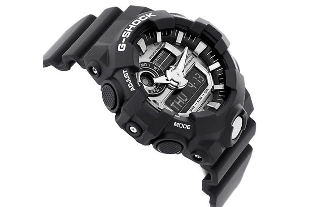 Đồng hồ Nam G-Shock GA-710-1ADR - Hàng chính hãng