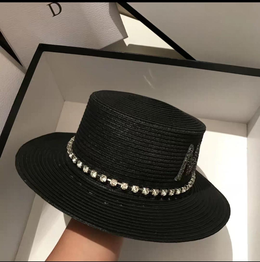 Hat Người Phụ Nữ Mùa Hè Mũ Rơm Pha Lê Tôn Tạo Chữ Lớn Rộng Vành Đi Biển Nón Gấp Gọn Chống Tia UV Nón