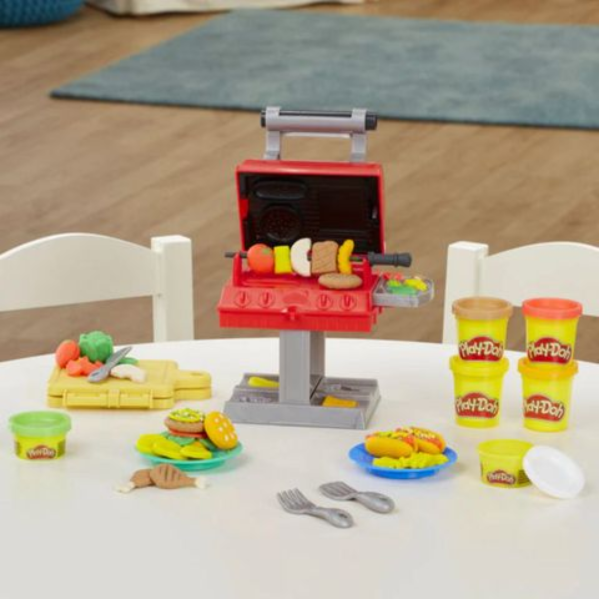 Bộ Đồ Chơi Đất Nặn Lò Nướng BBQ Play-Doh F0652