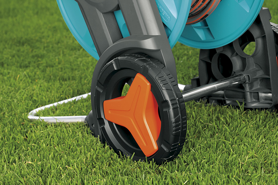Xe cuộn dây tưới Gardena 08004-20