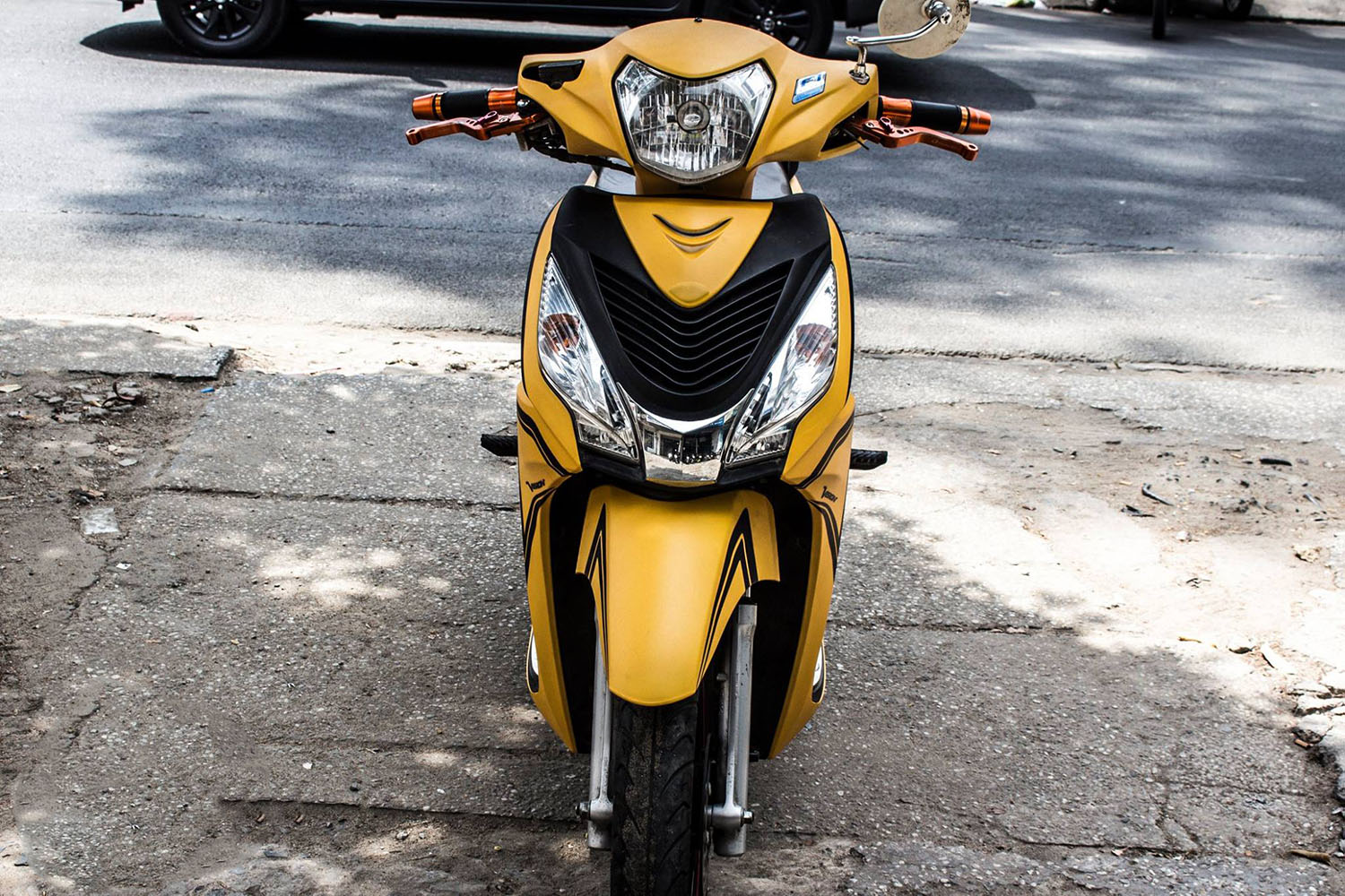 Tem trùm Vision Yellow Black Line