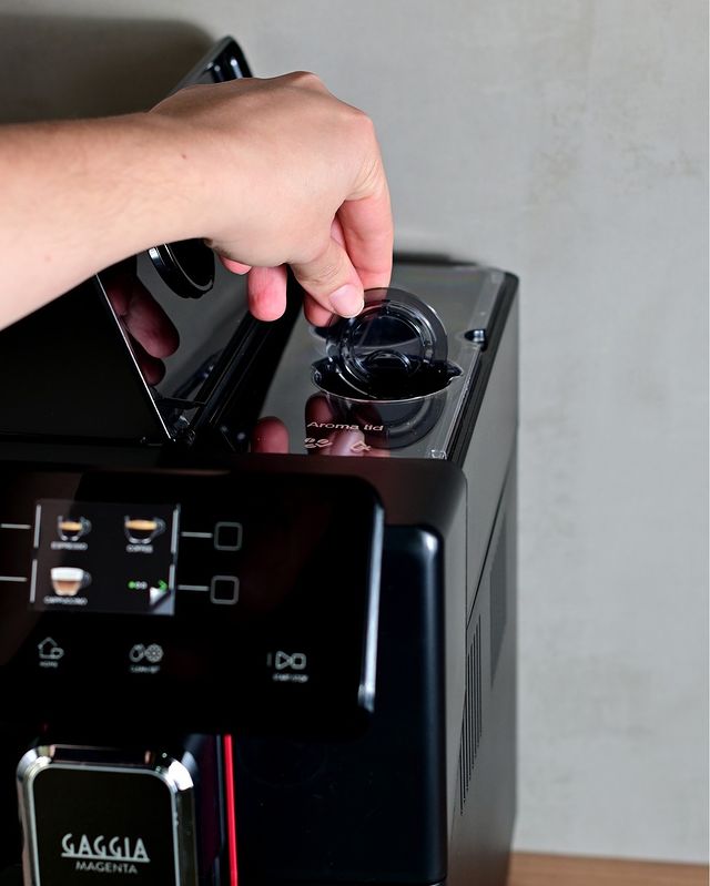 Máy pha cà phê tự động GAGGIA MAGENTA PRESTIGE - Hàng chính hãng