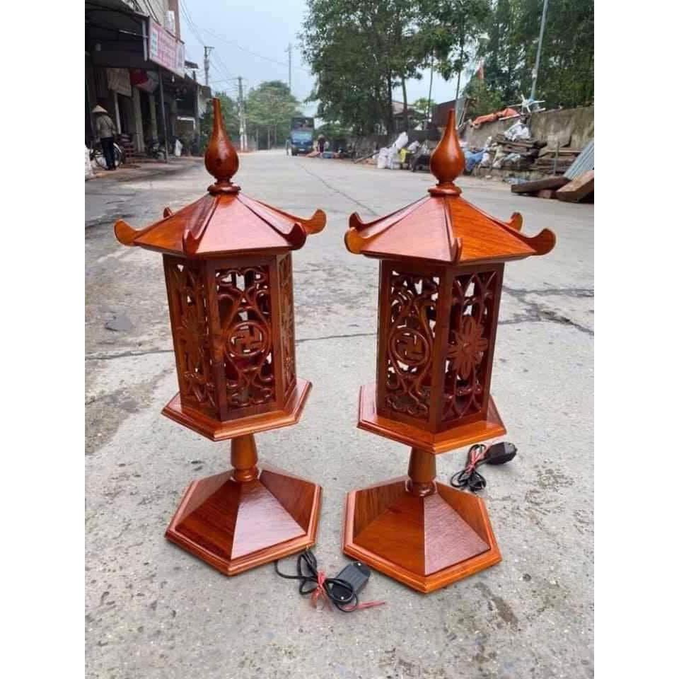 Cặp đèn thờ mái chùa gỗ hương cao 48cm
