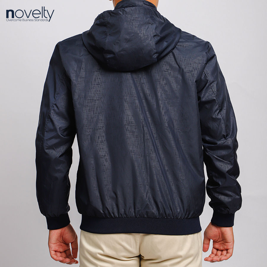 Áo jacket nam in chìm nón rời Novelty xanh đen 2203172