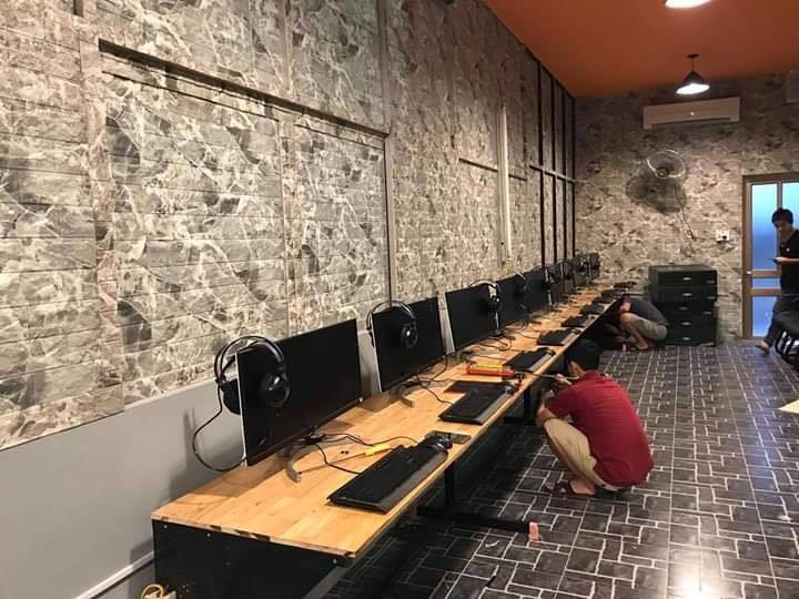 Bộ 20 Tấm Xốp Dán Tường Giả Đá 3D Đẹp Sang Trọng