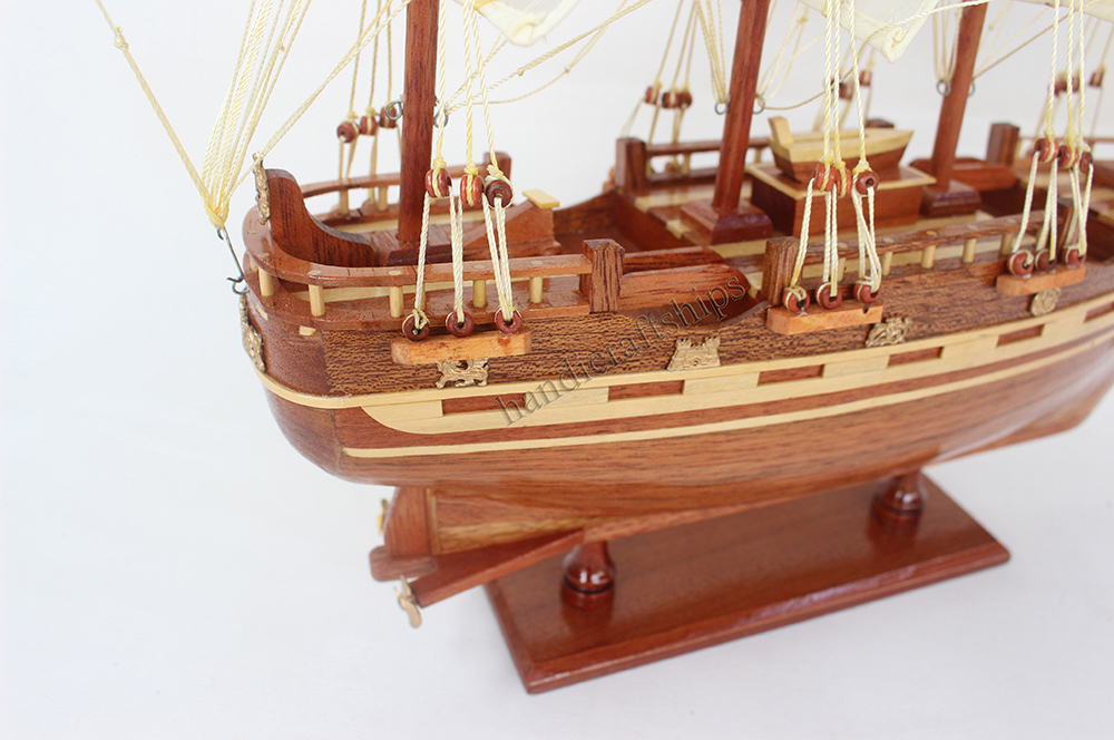 (Có video) Mô hình tàu thuyền gỗ trang trí France II mới (Thân: 40cm)