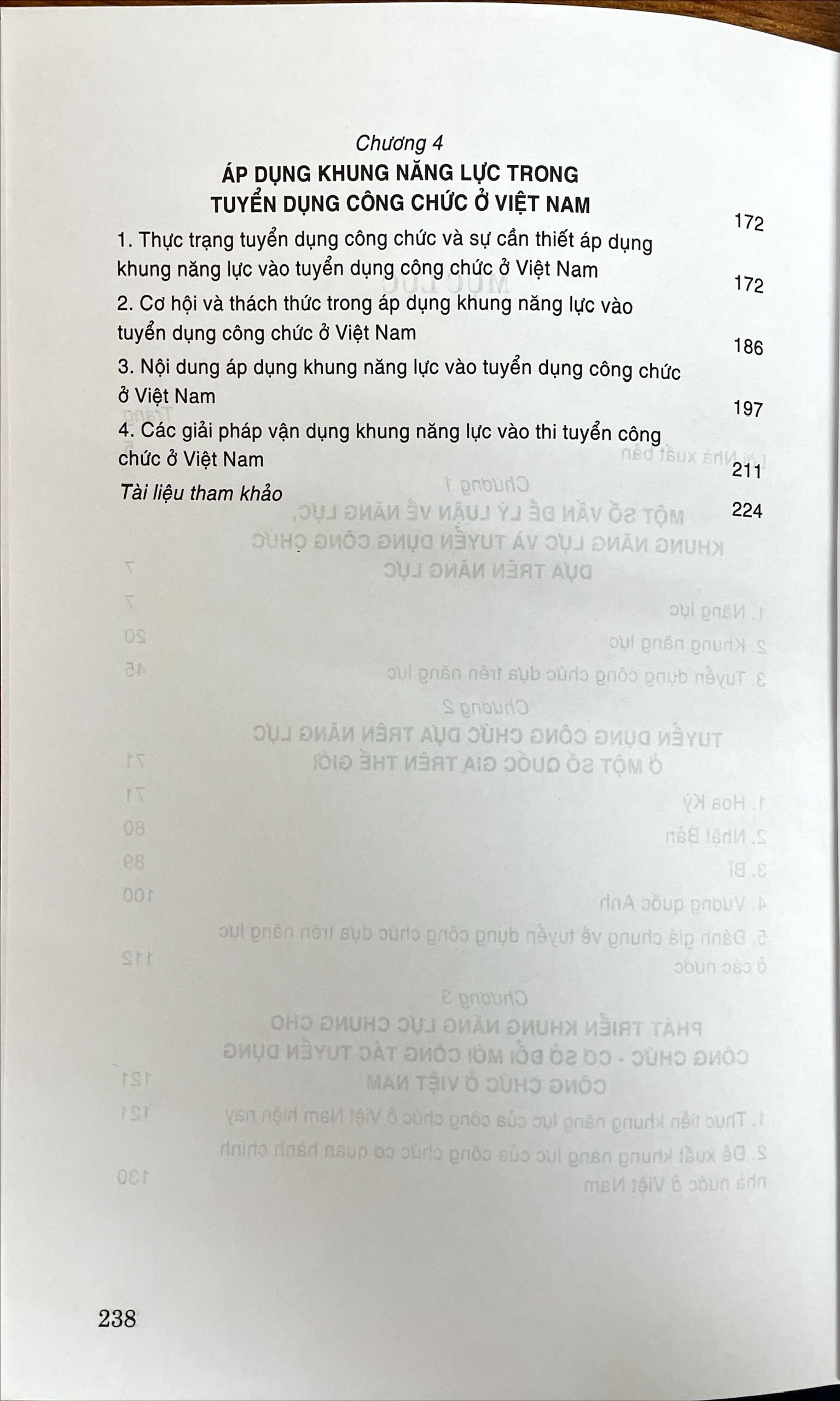 Tuyển dụng công chức dựa trên năng lực - Một số vấn đề lý luận và thực tiễn