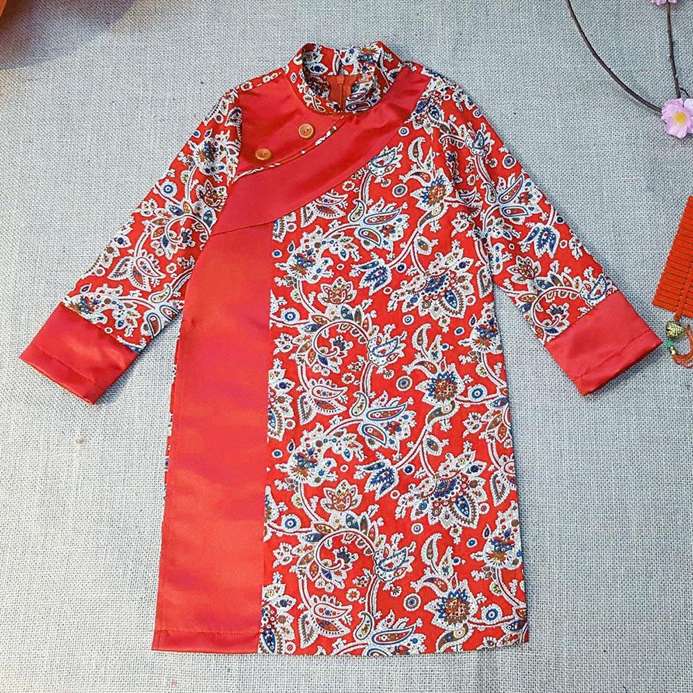 Áo dài bé trai hoa văn màu đỏ kiểu dáng cách tân kết hợp truyền thống MamLa