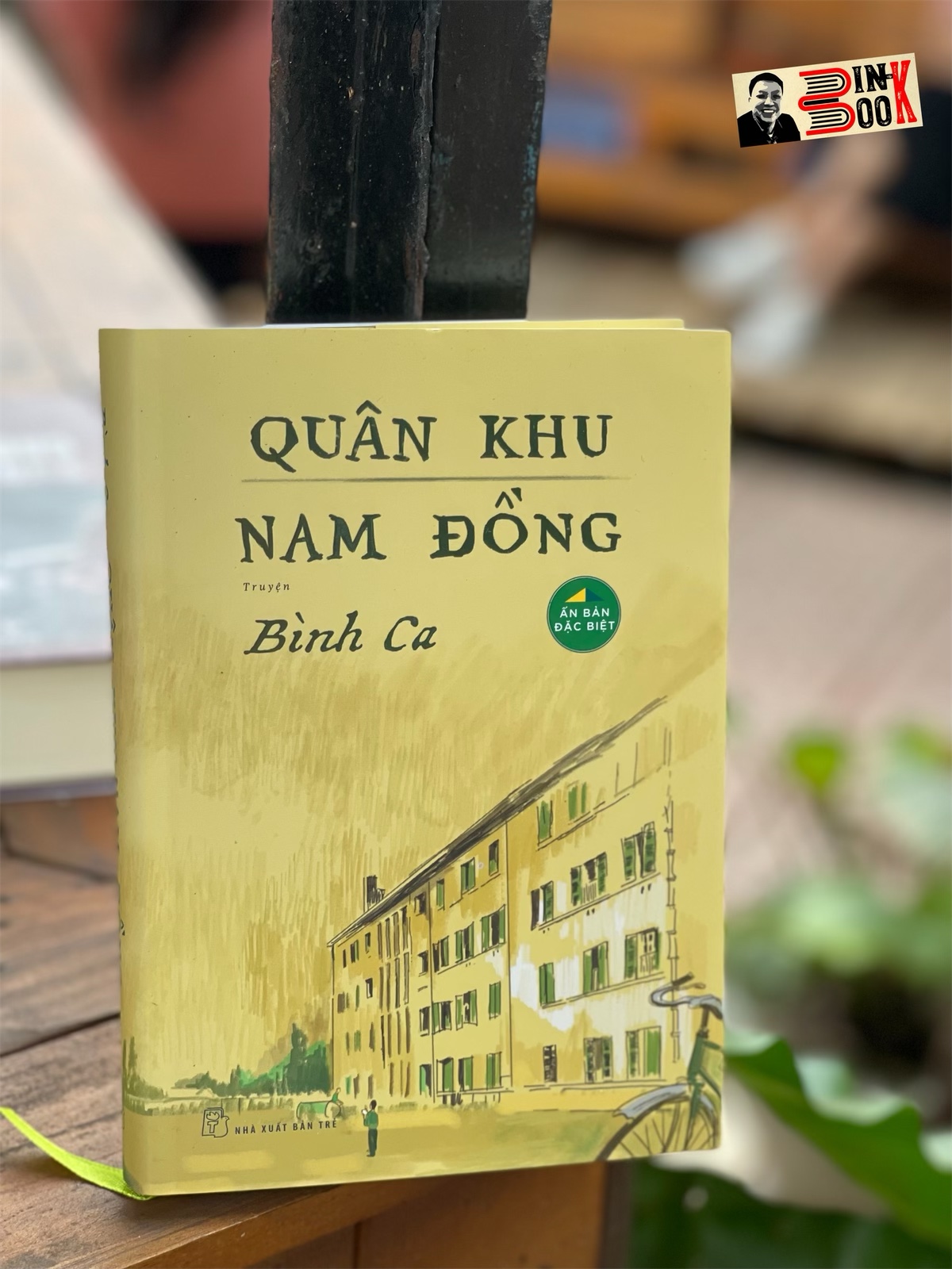 (Ấn bản đặc biệt, tác giả ký tặng– bìa cứng) [Sách bán chạy hơn 30.000 bản) QUÂN KHU NAM ĐỒNG - Bình Ca - NXB Trẻ