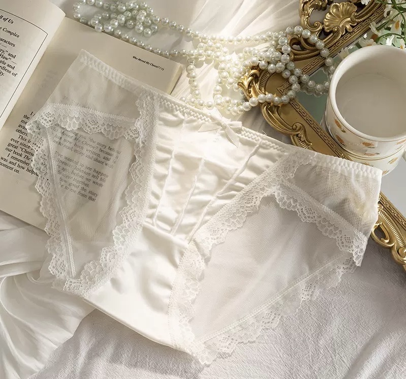 QUẦN LÓT LỤA SATIN CỔ ĐIỂN KIỂU PHÁP VẢI LƯỚI GỢI CẢM REN THUẦN KHIẾT TỪ 40-65KG DÀNH CHO NỮ