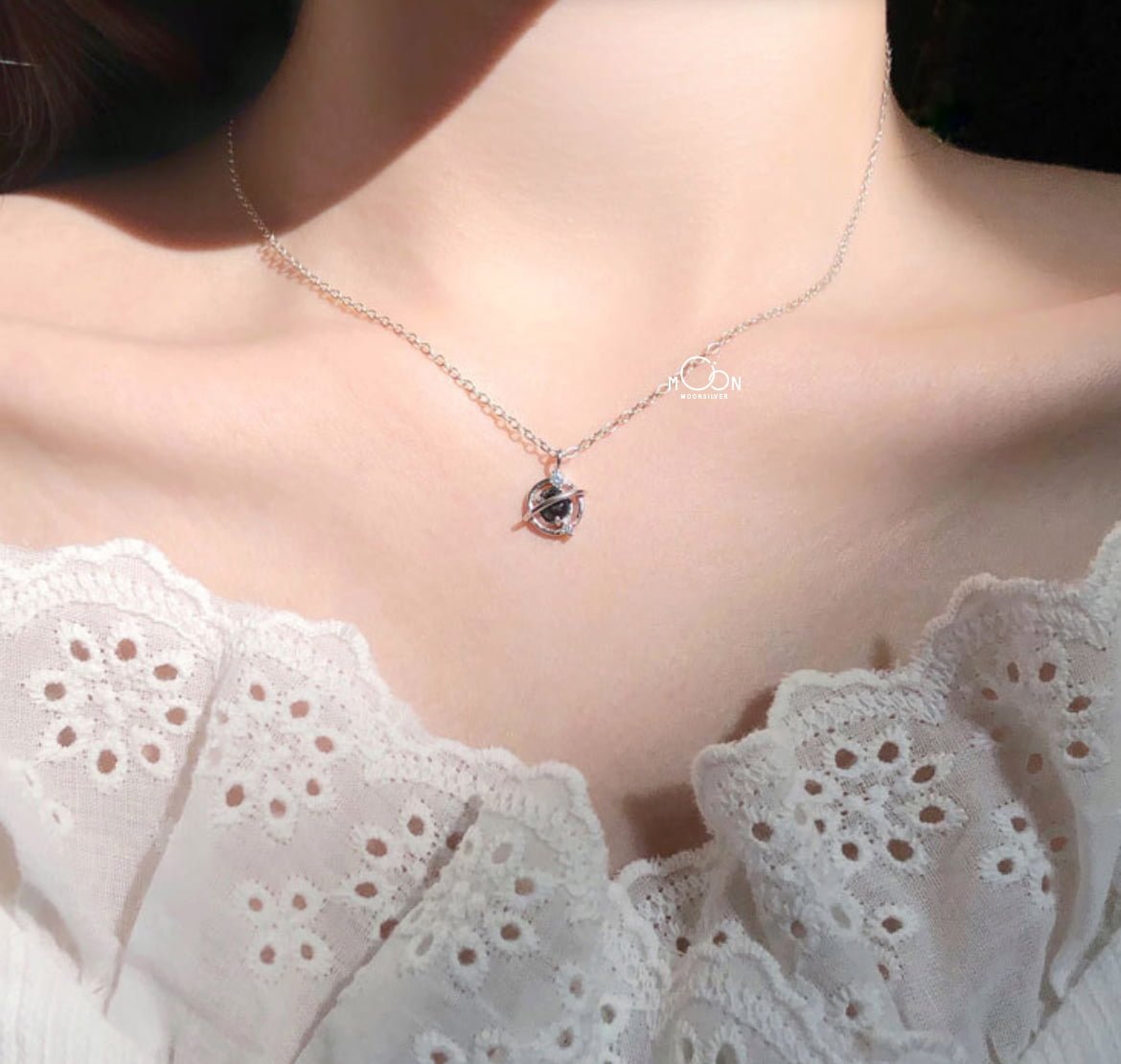 Dây chuyền bạc vũ trụ xanh